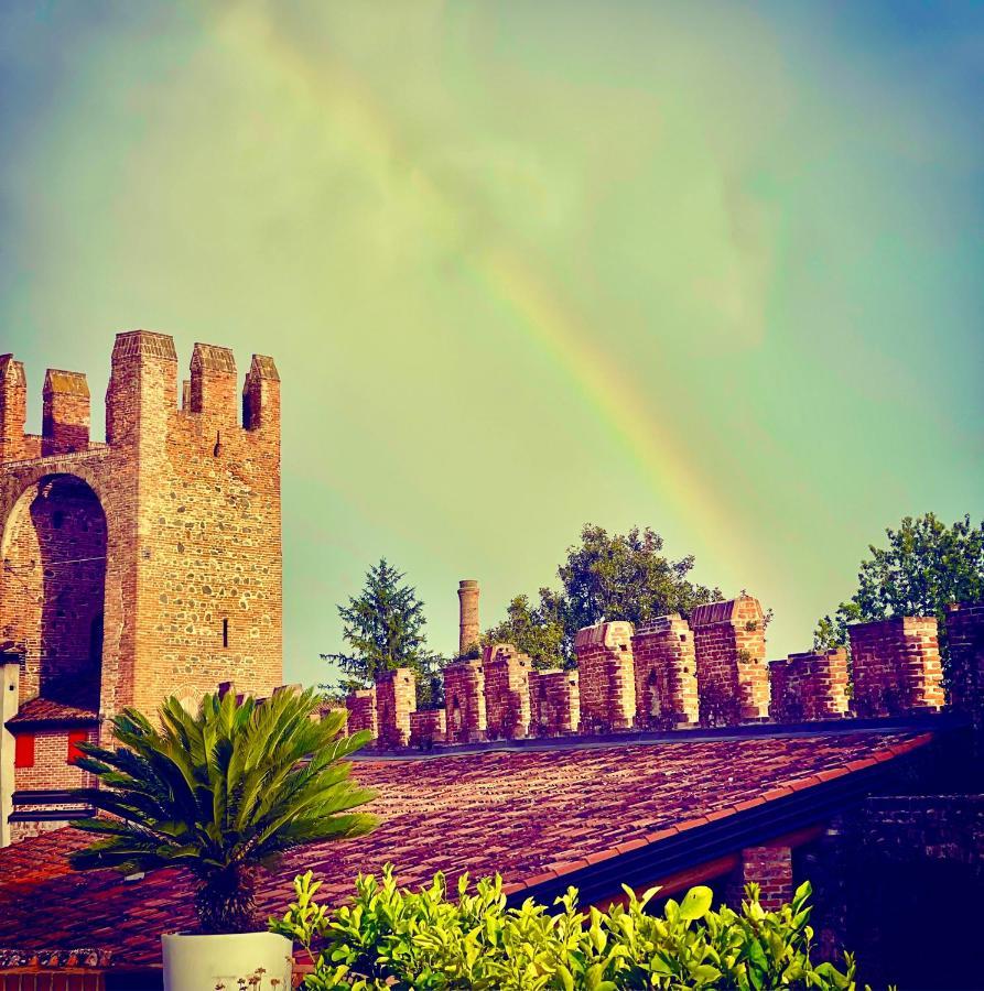 Ca' Del Sole - Attico Panoramico In Centro Storico Apartment Montagnana  Bagian luar foto