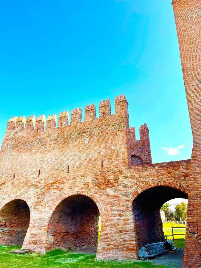 Ca' Del Sole - Attico Panoramico In Centro Storico Apartment Montagnana  Bagian luar foto